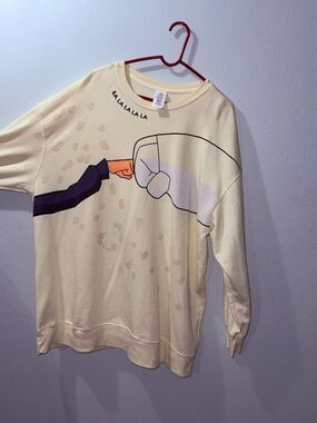 Disney Adult XXL Sweatshirt Tan Big Hero 6 Ba La La Fist Bump NWOT NO FLAWS